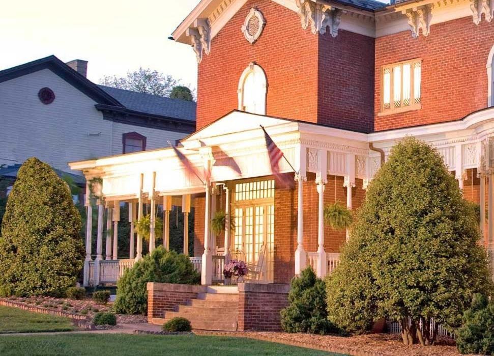 The Carriage House Inn B&B Lynchburg Exterior photo